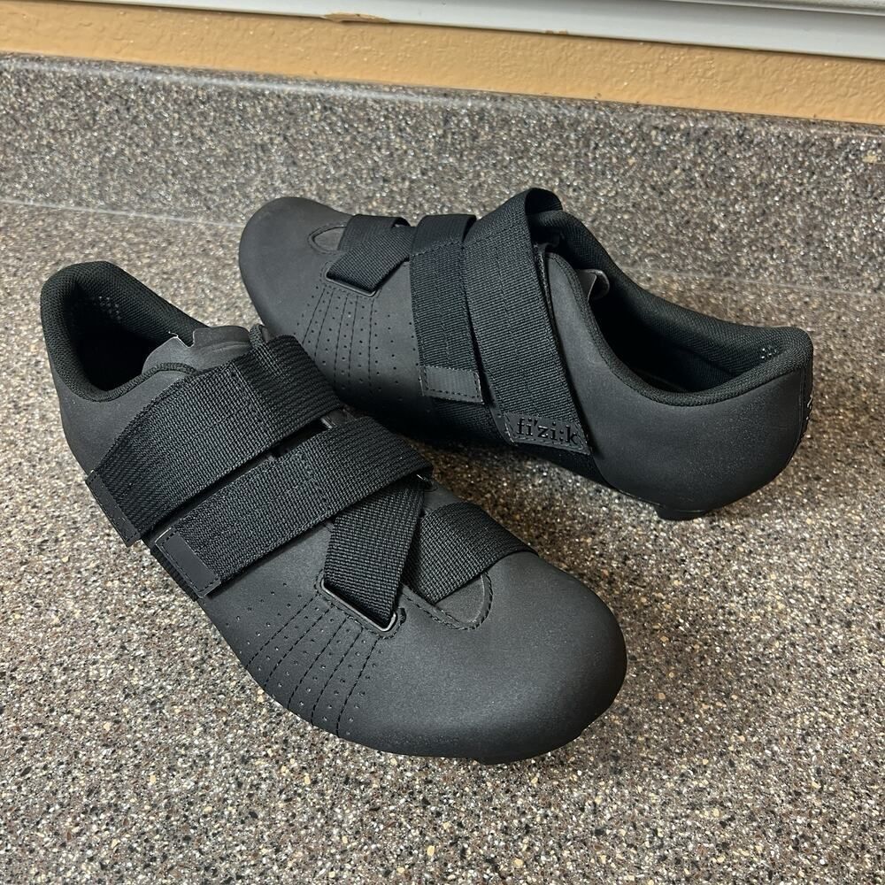 Fizik Tempo Powerstrap Cycling Shoes R5 Road Shoes Black Mens Size US 11-3/4 New